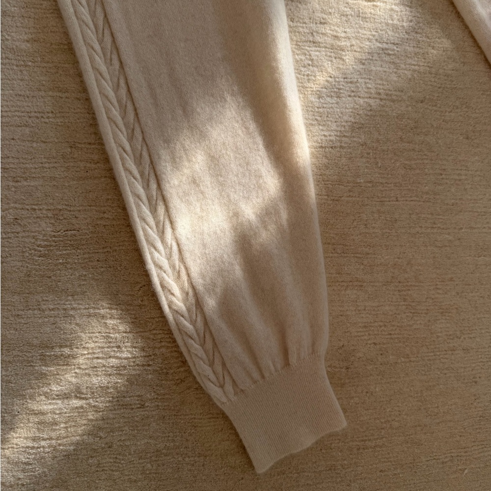 Gobi Cream Knit Cashmere Joggers - Picture 3 of 4